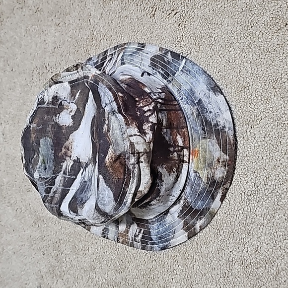 South2west8 Camouflage Bucket Hat